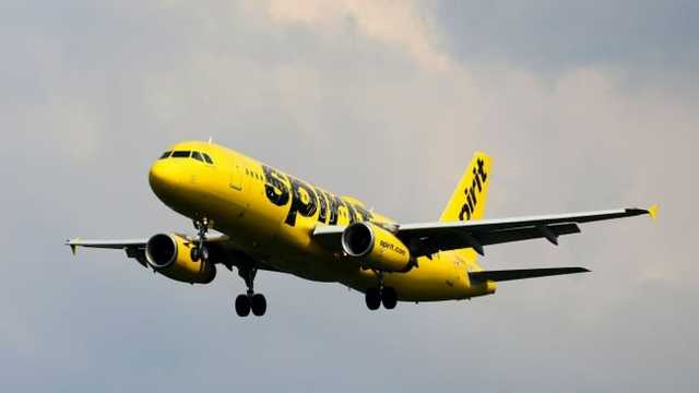 Spirit Airlines pangkas kapasitas dan karyawan akibat krisis keuangan