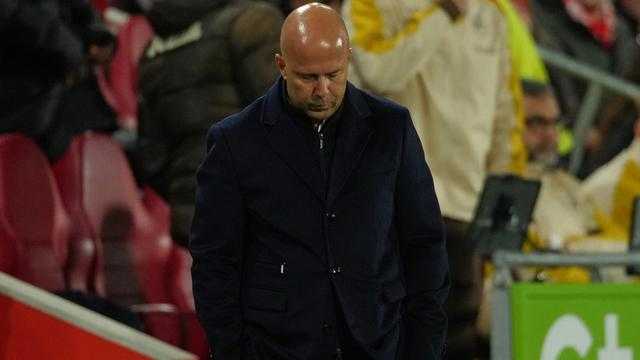 Liverpool Terpuruk, Arne Slot Kini Hadapi Tekanan Besar Usai 4 Kekalahan Beruntun