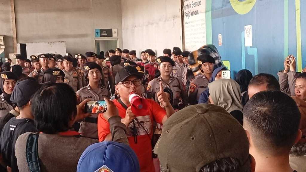 Pedagang JPM Tanah Abang Meradang: Sewa Kios Naik Dua Kali Lipat