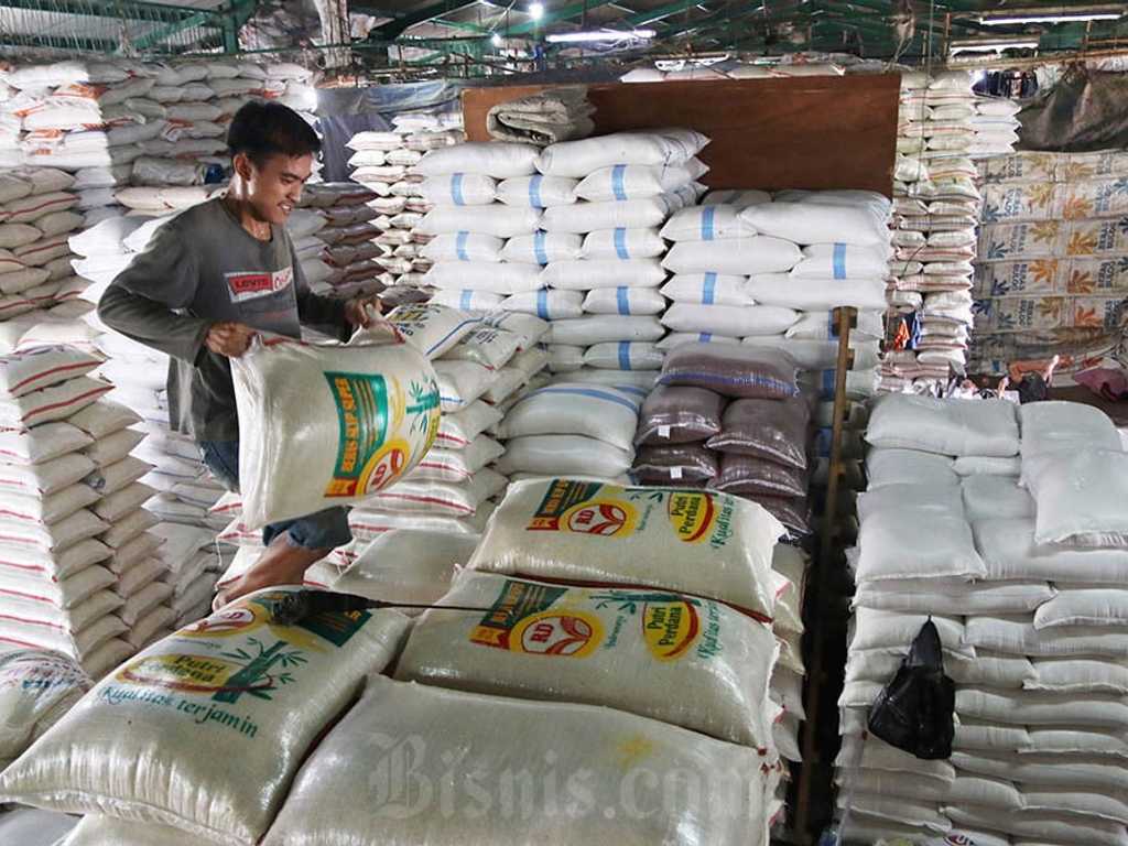Bapanas: Stok beras Bulog banjiri ritel modern