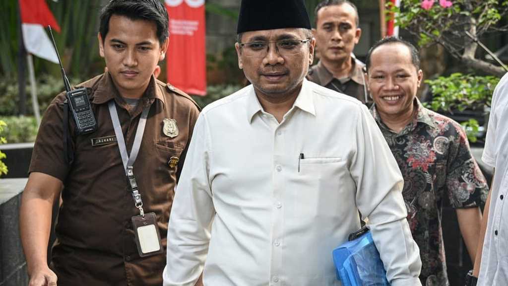 Search image article