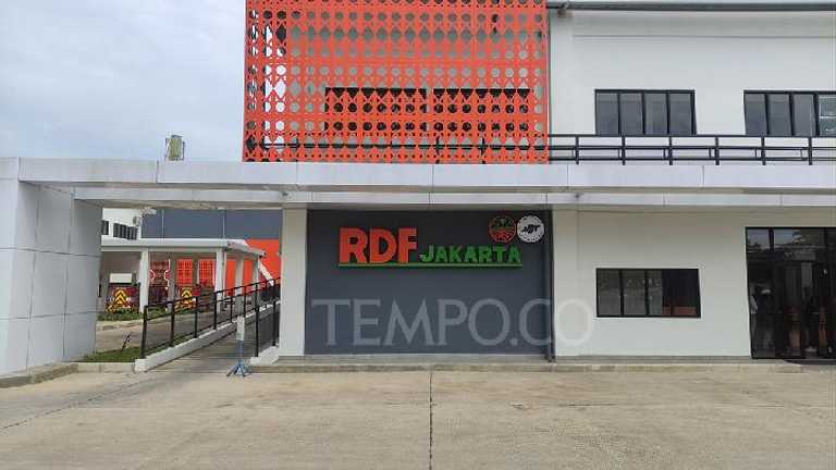 Warga Jakarta Garden City Protes Bau Menyengat, Tuntut RDF Rorotan Ditutup