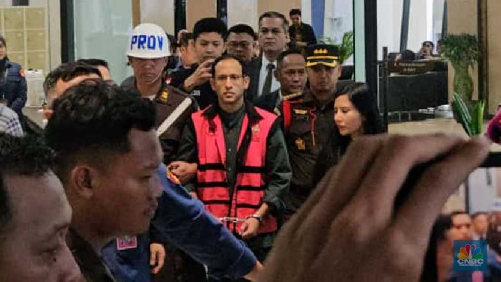 Nadiem Makarim Bantah Korupsi Chromebook Usai Jadi Tersangka, Langsung Ditahan!
