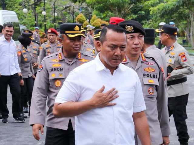 Polda Riau Gerebek Penampungan Emas Ilegal di Kuantan Singingi