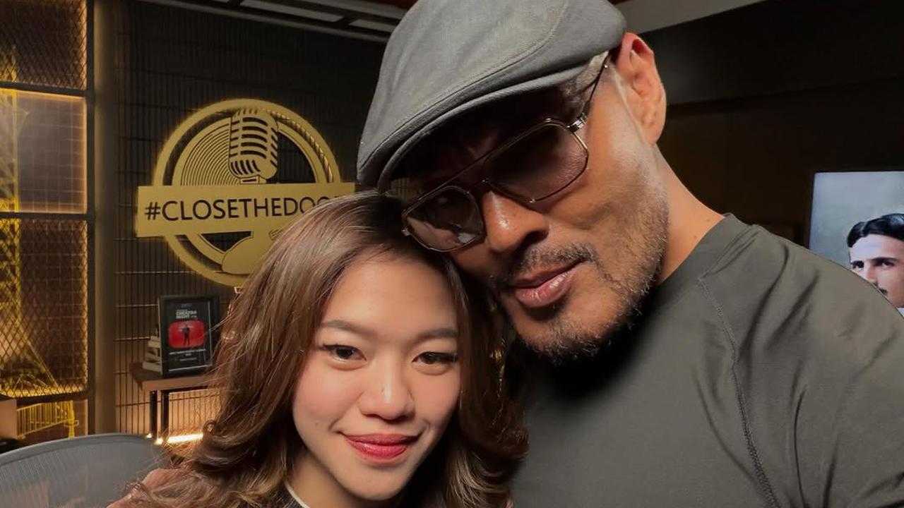 Deddy Corbuzier Galau Pilih Ummy Quary atau Riyuka Bunga, Usai Cerai?