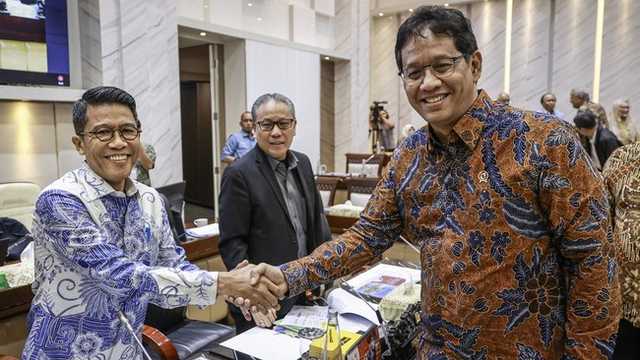 Menteri Keuangan panggil pengusaha rokok bahas cukai tak naik 2025