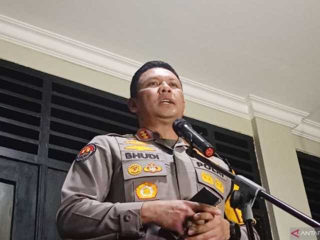 Densus 88 Temukan 7 Peledak, Polisi Geledah Rumah Siswa Pelaku Ledakan SMAN 72