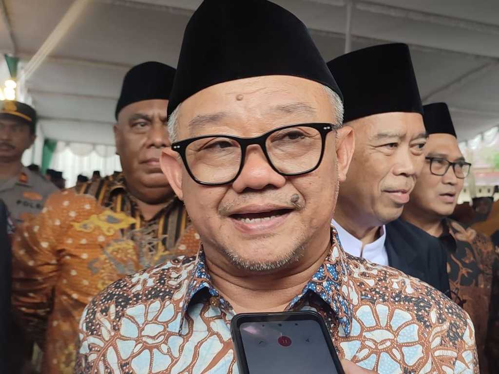 Abdul Mu'ti pastikan program smartboard tidak akan mangkrak