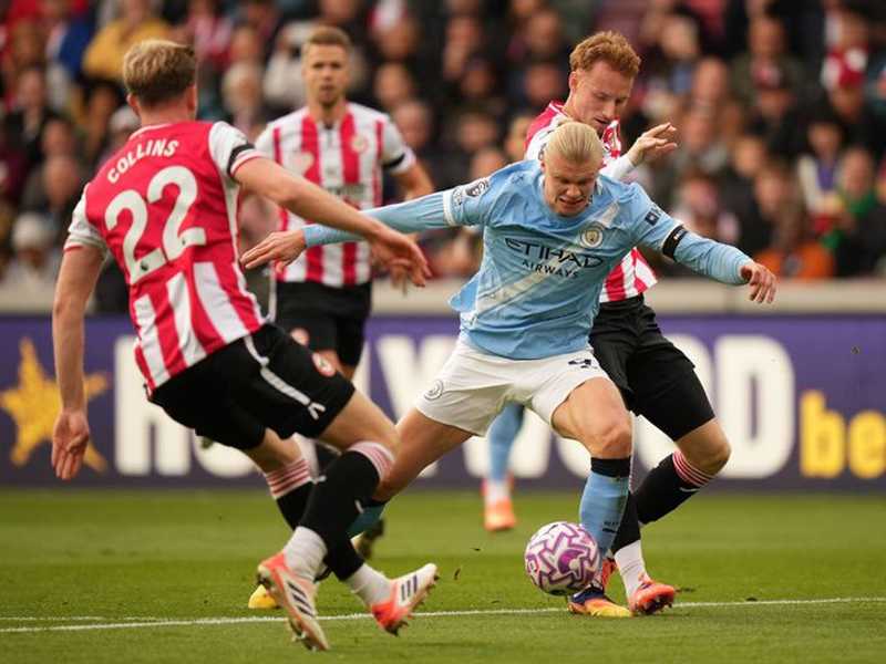 Haaland Akui Tertekan, Bersaing Ketat dengan Kane dan Mbappe