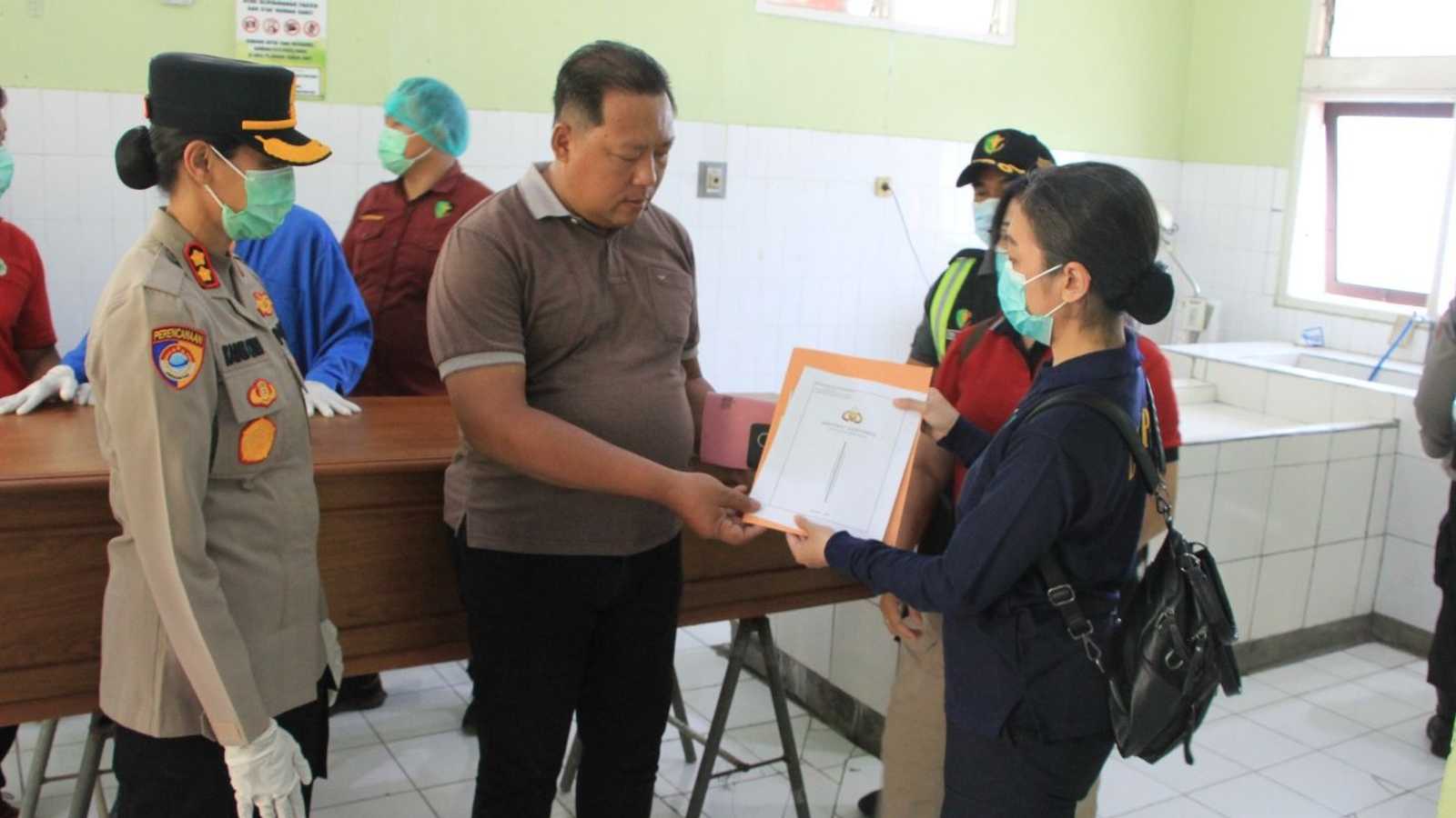 Search image article