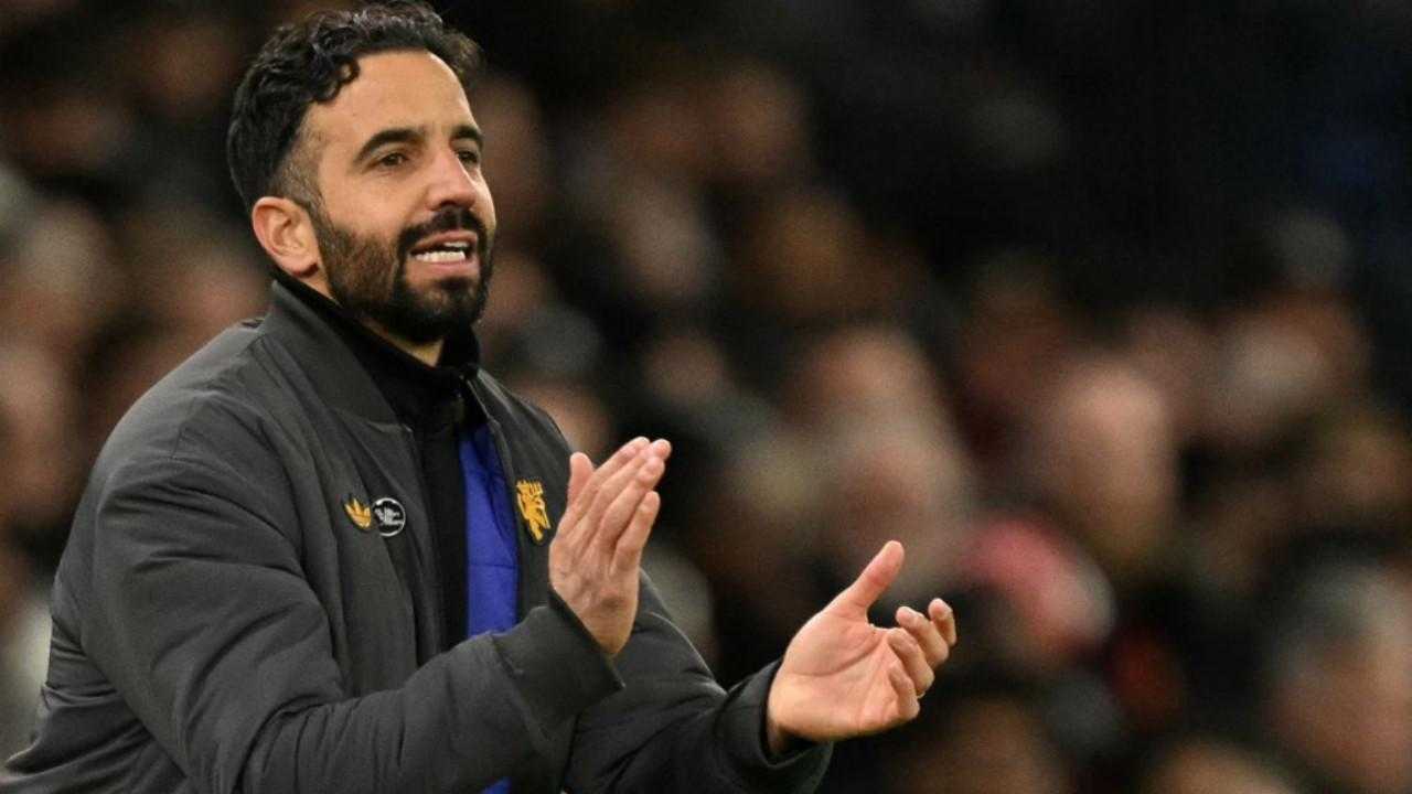 Manchester United: Siapa Pengisi Wing-Back Kiri Lawan Tottenham?