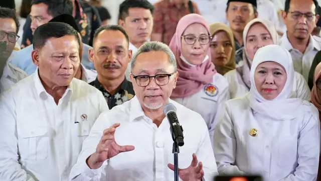 Zulhas: Publik berhak tahu dokumen capres-cawapres, kritik aturan KPU