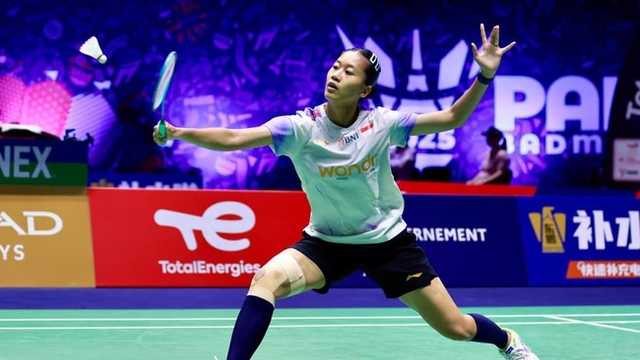 Putri KW Ukir Sejarah, Lolos Perempat Final Kejuaraan Dunia BWF 2025