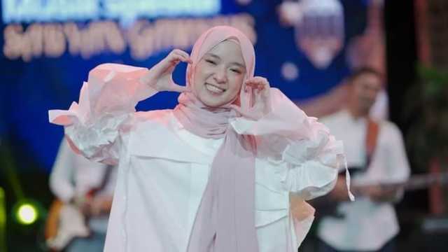 Ayah Nissa Sabyan bantah kabar kehamilan putrinya
