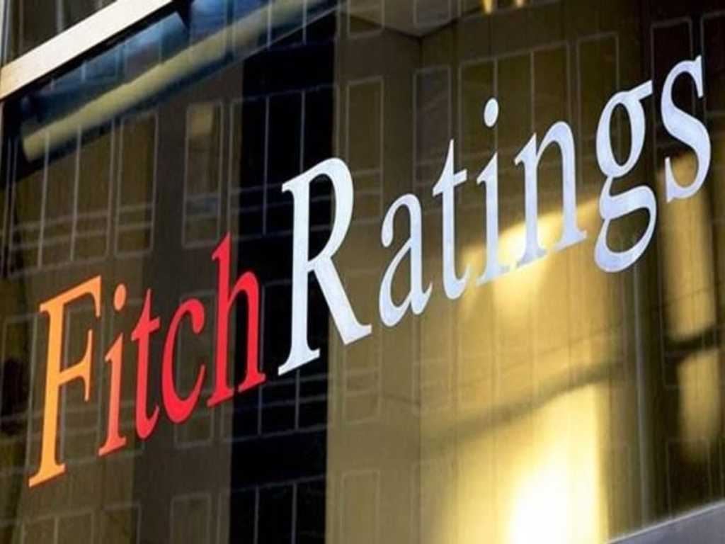 Fitch Peringatkan: Kerusuhan Ancam Peringkat Kredit & Ekonomi Indonesia