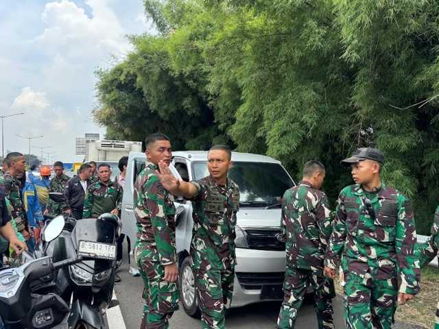 TNI Amankan Pelaku Begal dan Tabrak Lari di Tol, Temukan 3 Motor Curian