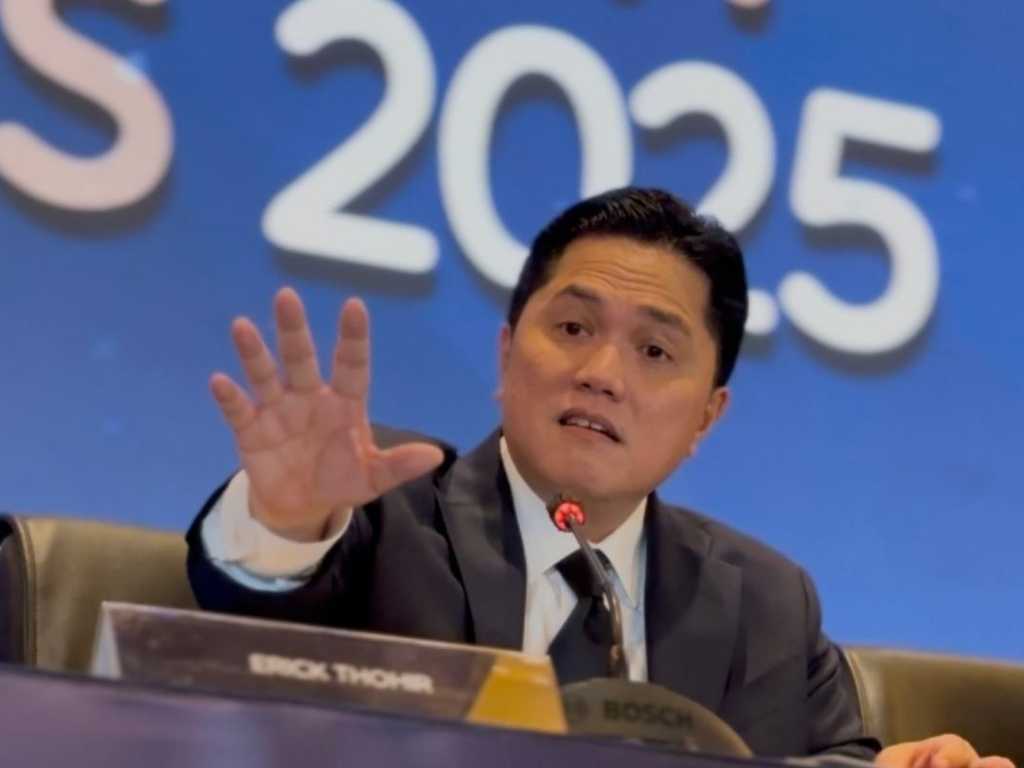 Erick Thohir digeser dari BUMN ke Kemenpora dalam reshuffle Prabowo
