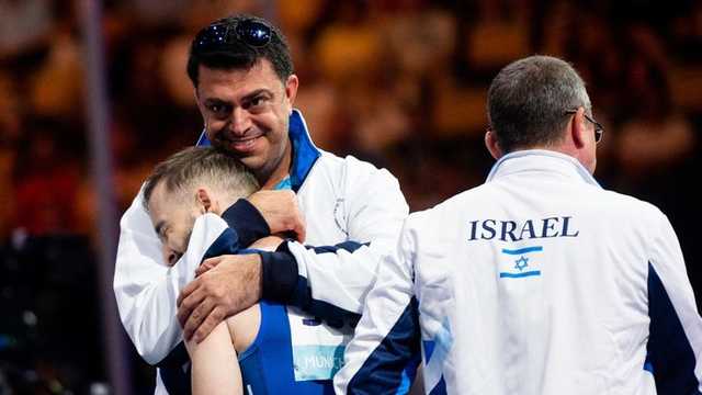 Search image article