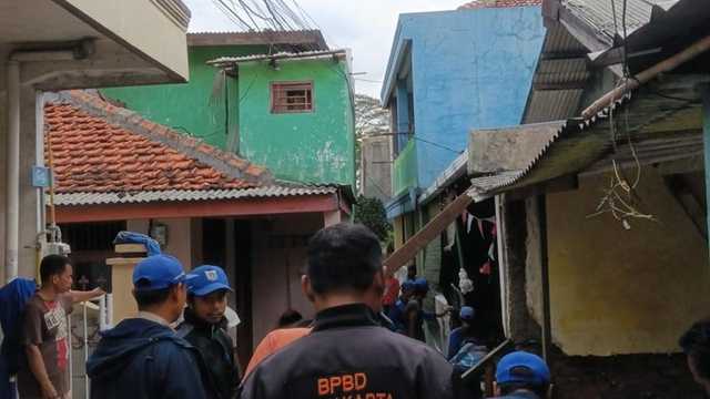 Search image article