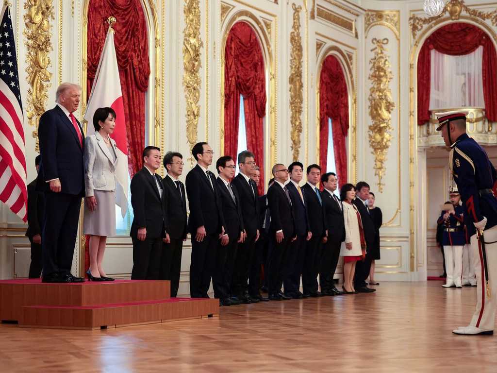 Video Trump Terlihat Bingung di Jepang, Gedung Putih Marah Besar