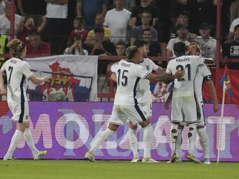 Inggris Bantai Serbia 5-0, Harry Kane Cetak Rekor, Puncak Klasemen Kualifikasi Piala Dunia!
