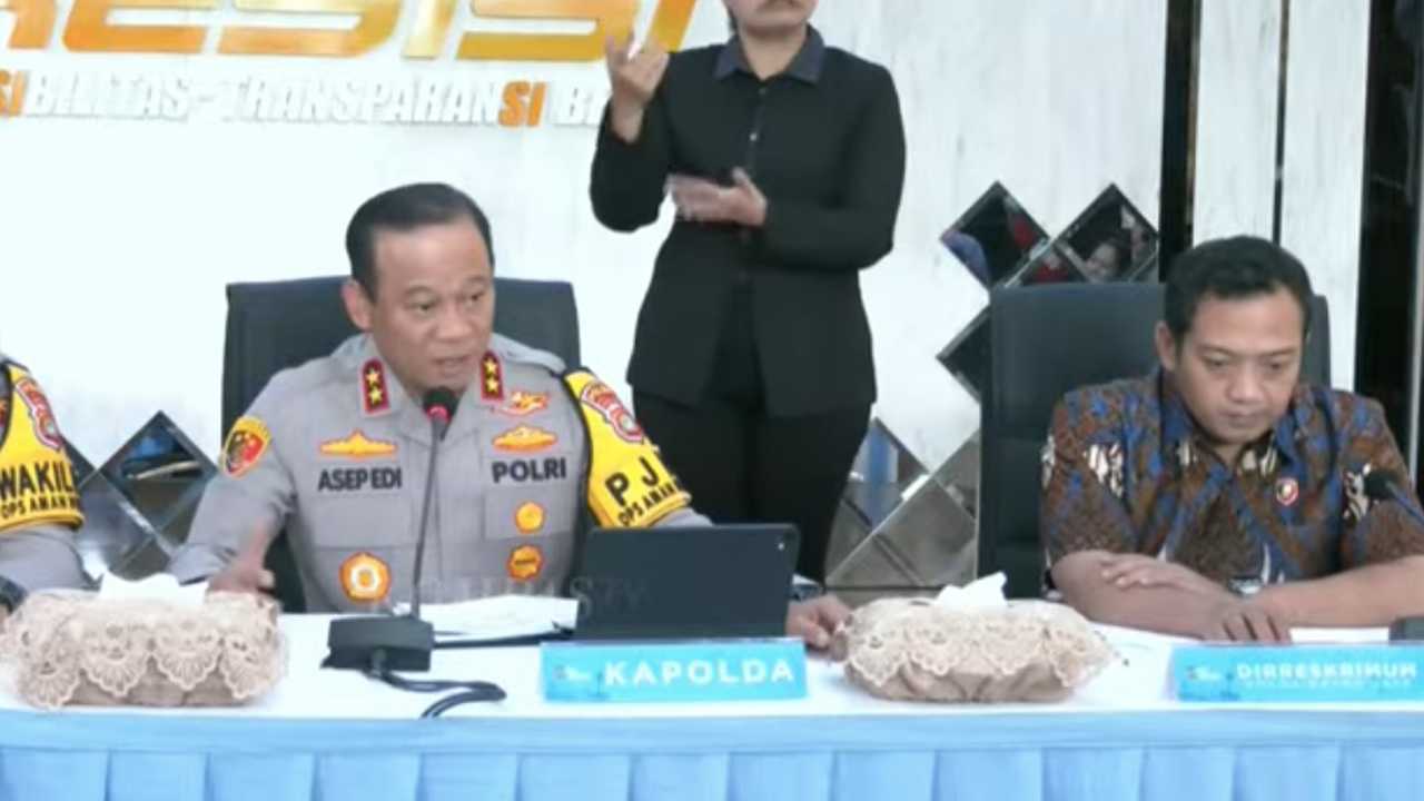 Search image article