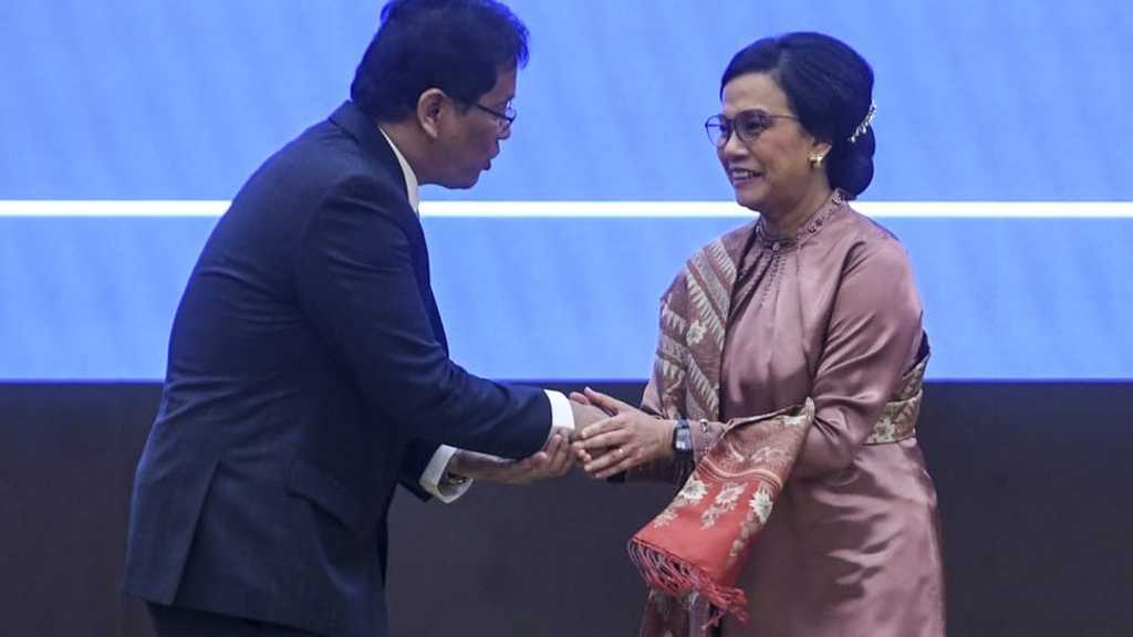 Kemenkeu Batalkan Gedung OJK di SCBD, Lahan Kini untuk Bank DKI