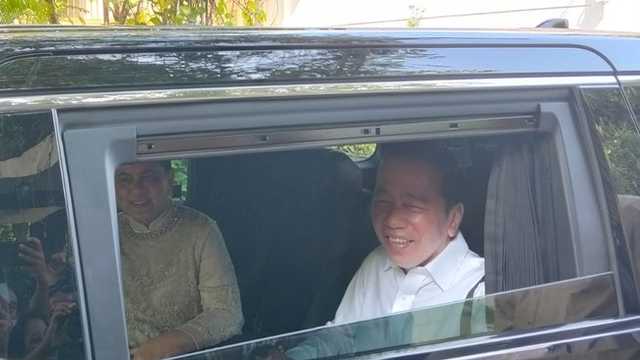 Jokowi soal Budi Arie dicopot Prabowo: Tak dimintai pertimbangan