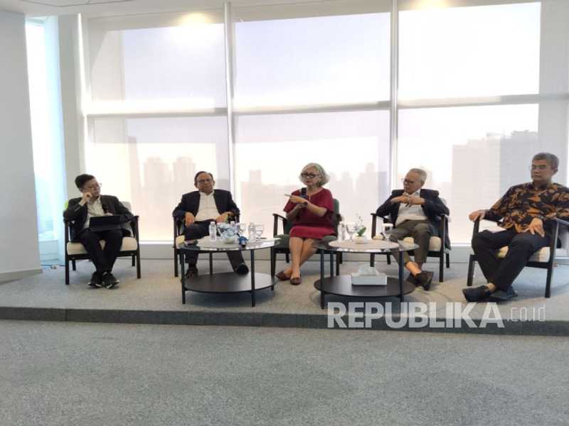 24 Tokoh Antikorupsi Desak MK Uji Materi UU Tipikor, Ada Mantan Komisioner KPK