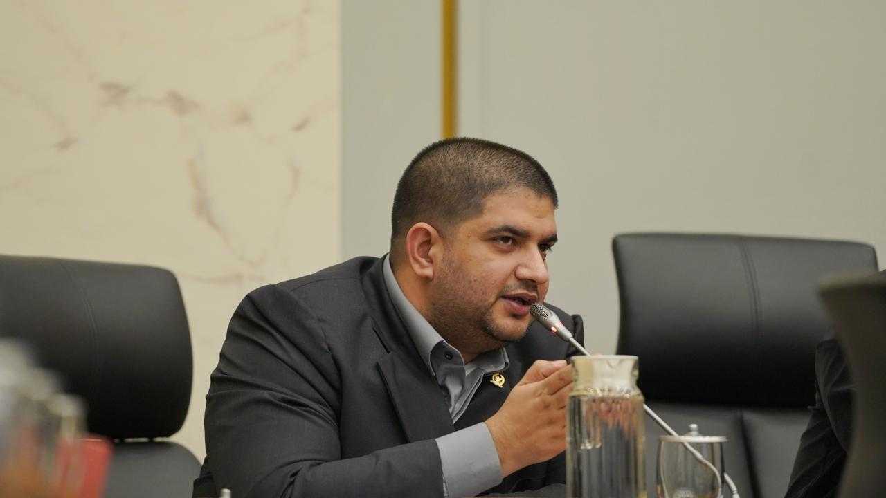 Search image article