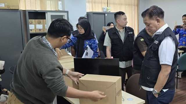 Search image article