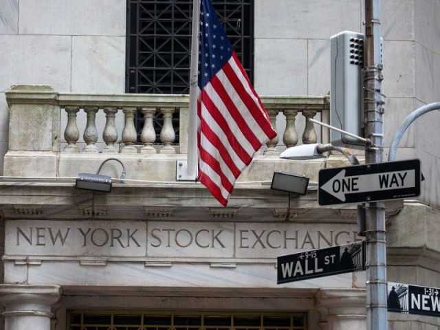 Wall Street Rebound: Kesepakatan Akhiri Shutdown AS Kian Dekat?