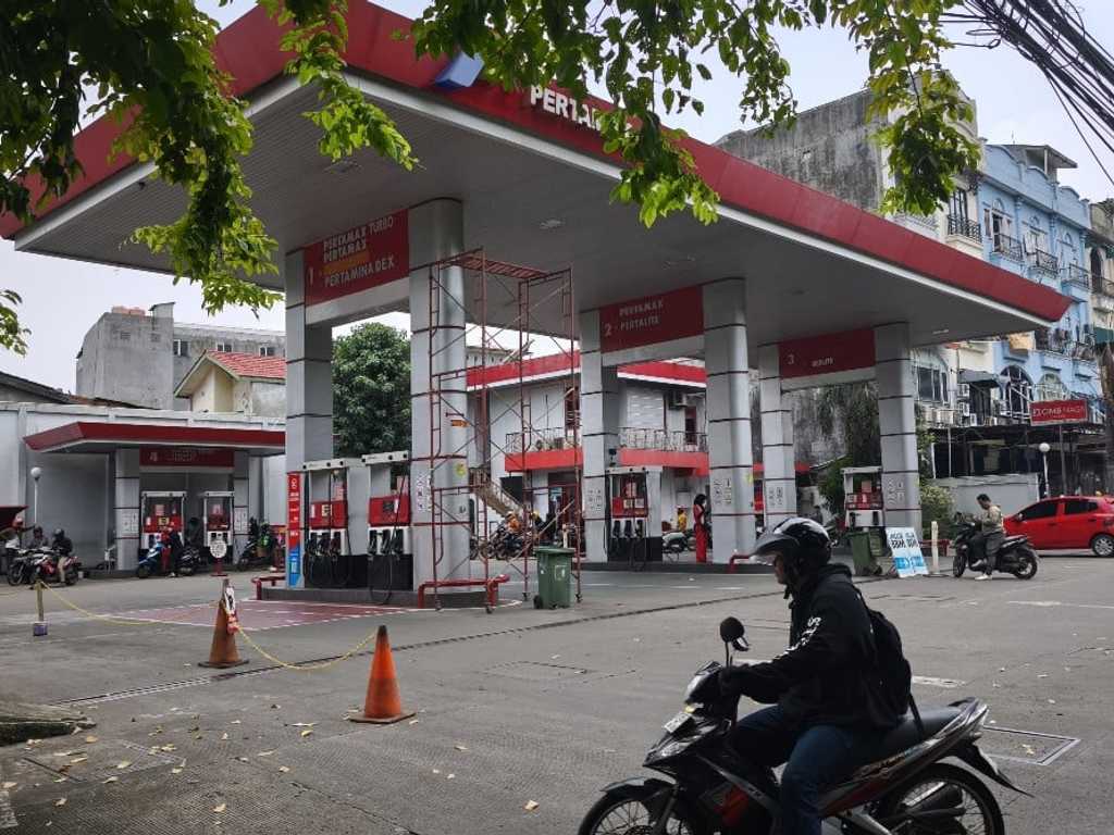 Harga BBM Pertamina turun, Shell dan Vivo justru naik per September 2025