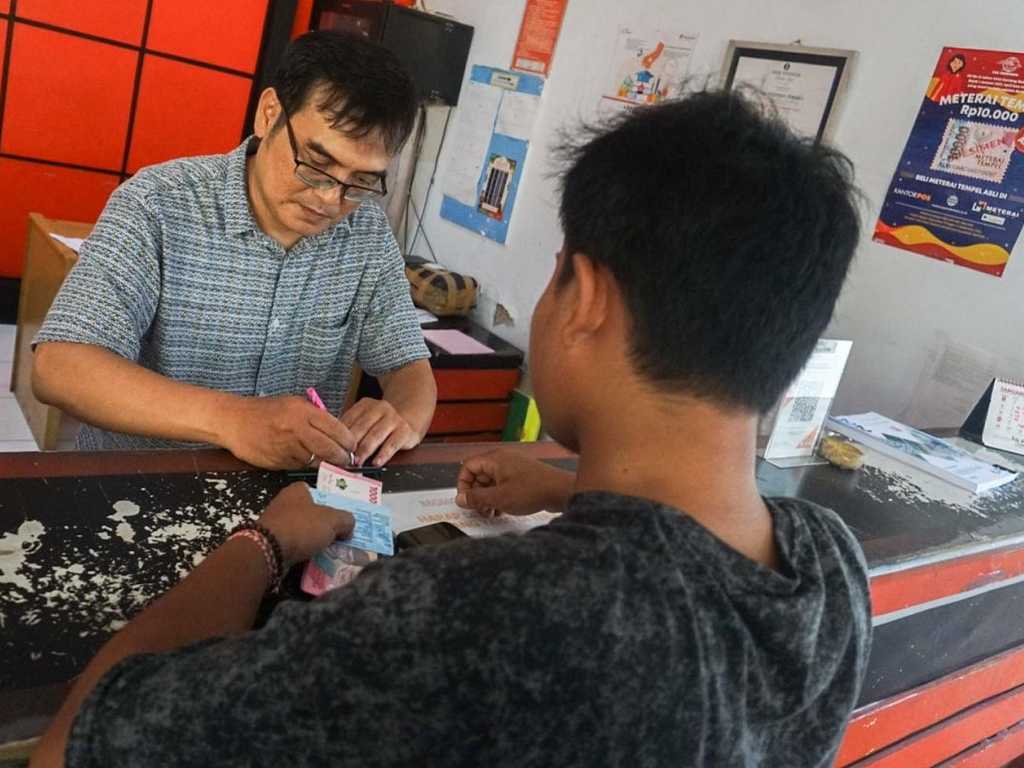 Menaker Yassierli Tegaskan: BSU 2025 Tidak Diperpanjang, Kabar Pencairan Oktober Hoaks!