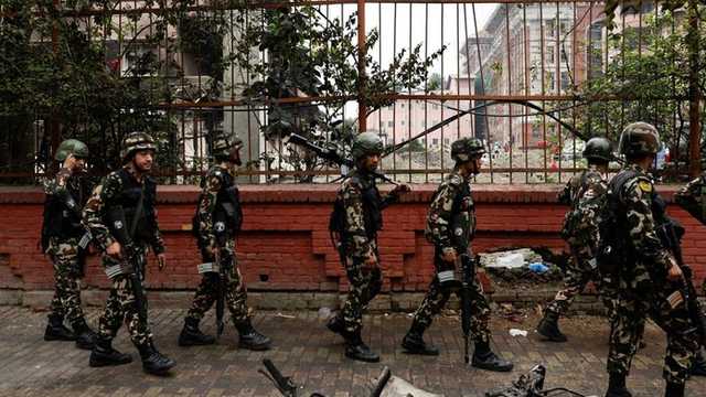 Kekerasan Terburuk Nepal: Parlemen Dibakar, PM Mundur, Tentara Patroli Ibu Kota