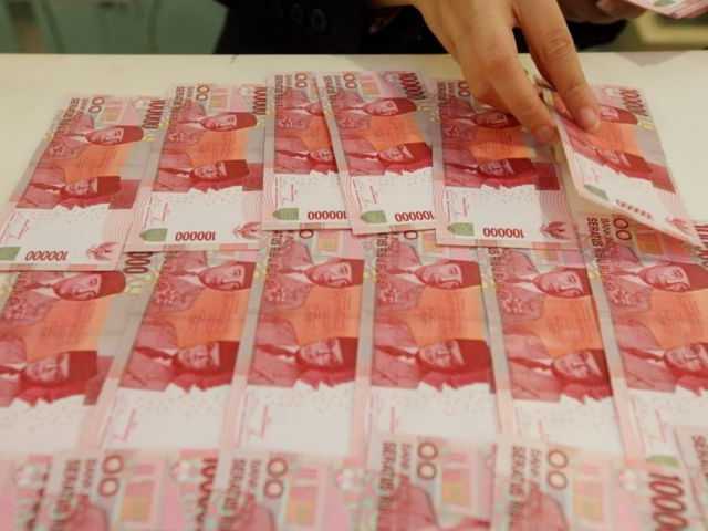 Rupiah Melemah: Optimisme Resolusi Penutupan Pemerintah AS Tarik Investor ke Dolar