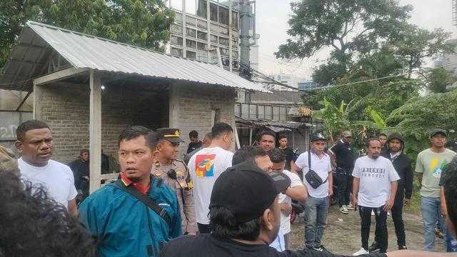 Pengacara Ditembak OTK di Tanah Abang, Punggung Kanan Terluka Parah