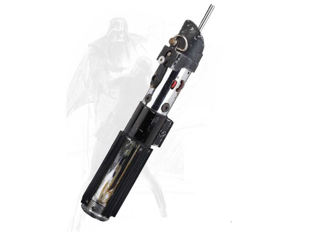 Lightsaber Darth Vader Star Wars Siap Dilelang, Harga Tembus Rp50 Miliar