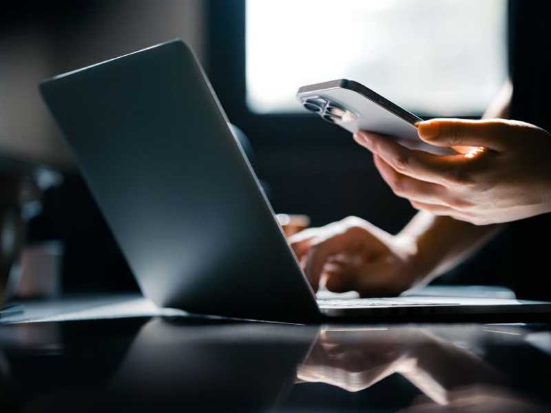Media Sosial Dikuasai AI: Big Tech Hadapi Kekacauan Hak Cipta dan Konten Palsu