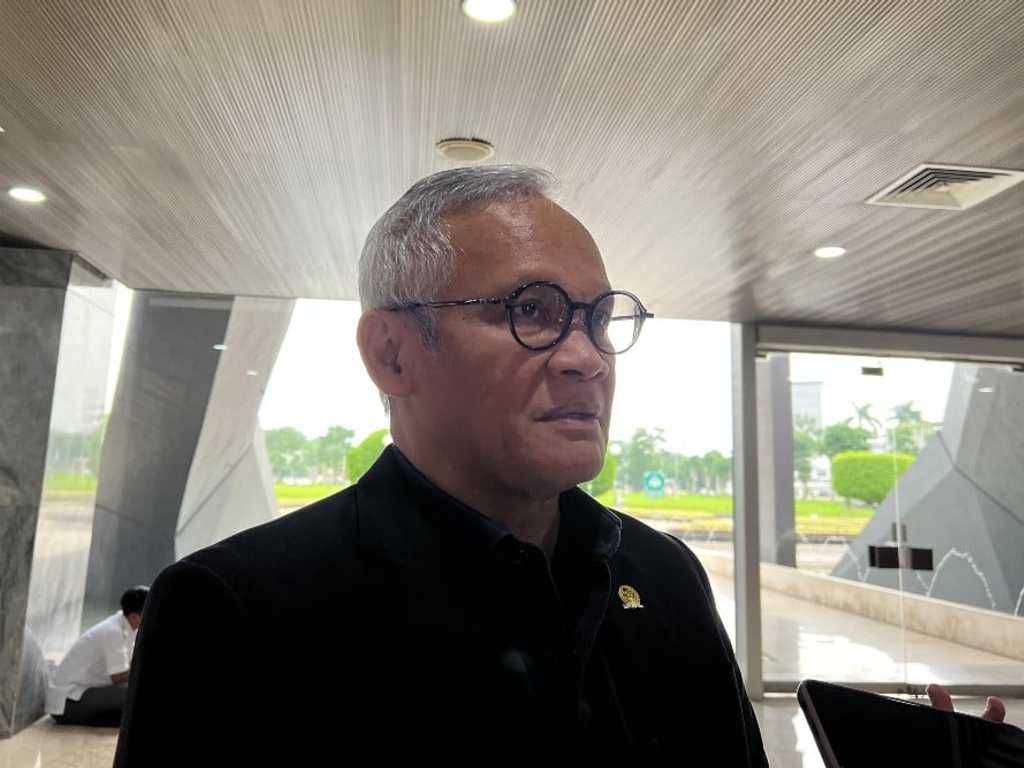 Search image article