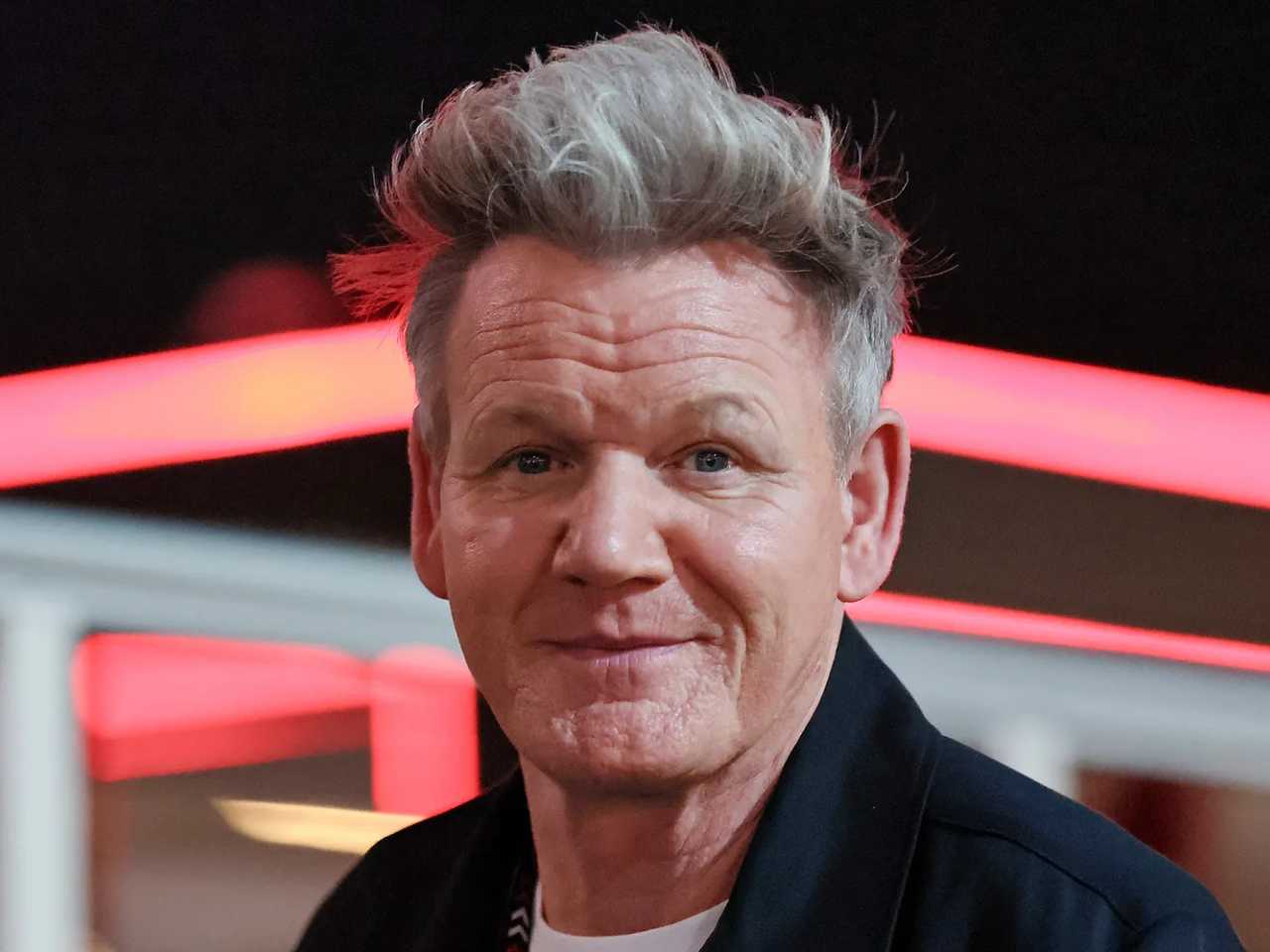 Gordon Ramsay Pulih dari Kanker Kulit, Ingatkan Bahaya Matahari