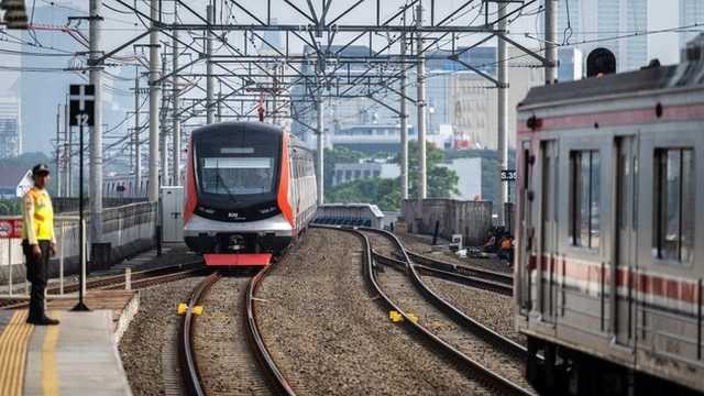 KRL Jabodetabek batal diperpanjang sampai Karawang, Kemenhub: Anggaran belum ada