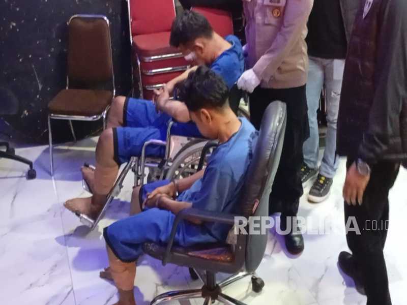 Polisi Bekuk Dua Pembunuh Sadis 5 Anggota Keluarga Haji Sahroni di Indramayu