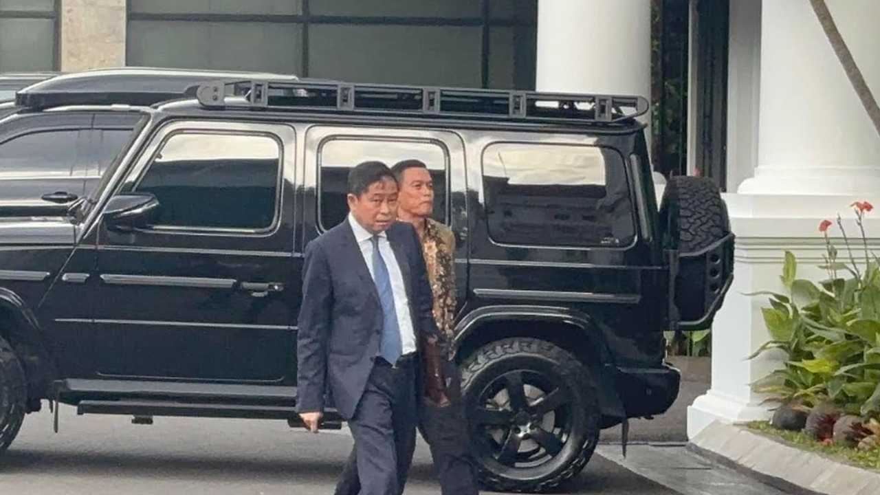 Search image article