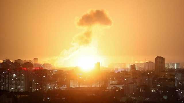Rusia Hujani Ukraina dengan 629 Drone & Rudal, 10 Tewas di Kyiv