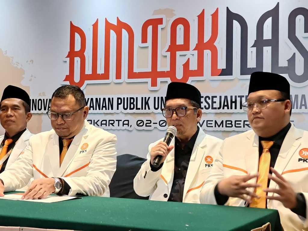 PKS: Kritik IKN dan Kereta Cepat Terbukti Benar