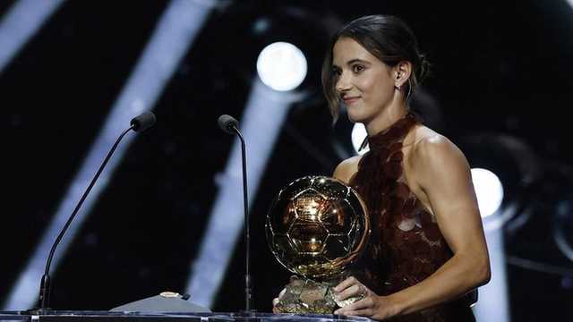 Aitana Bonmati Raih Ballon d'Or 2025, Ketiga Berturut-turut
