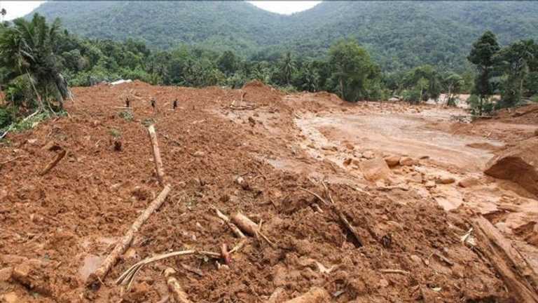 India Dilanda Bencana: Longsor dan Jembatan Runtuh, 24 Orang Tewas