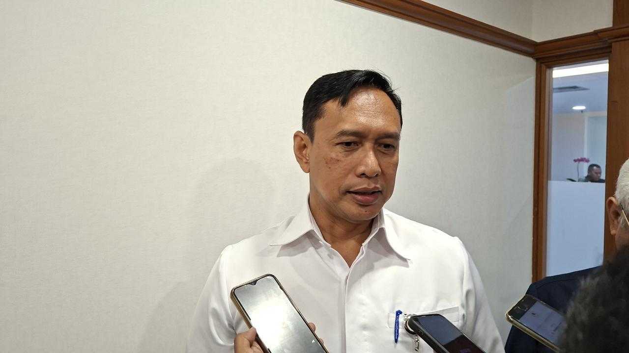 Search image article