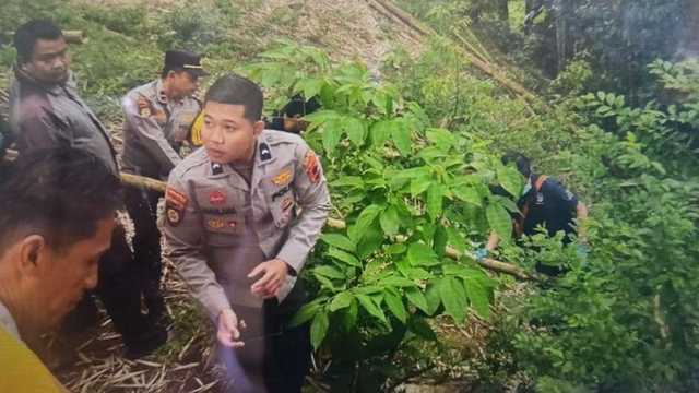 Polisi Selidiki Mayat Bayi Terpotong Tiga di Ngarai Sianok